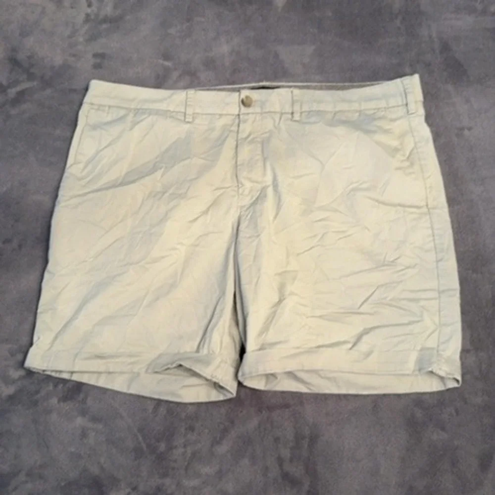 Banana Republic Slim Fit Chino Shorts Khaki Tan 38 Mens 8 Inch Inseam Preppy